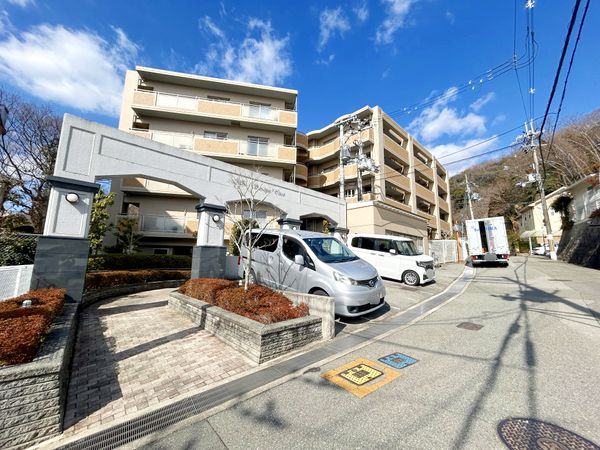 アズシェラーナココ 外観