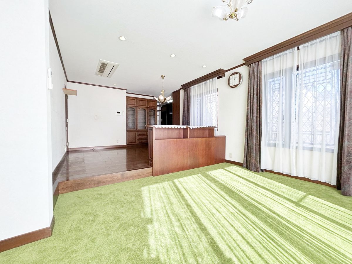 宝塚市山手台西2丁目【戸建】 リビング リビング