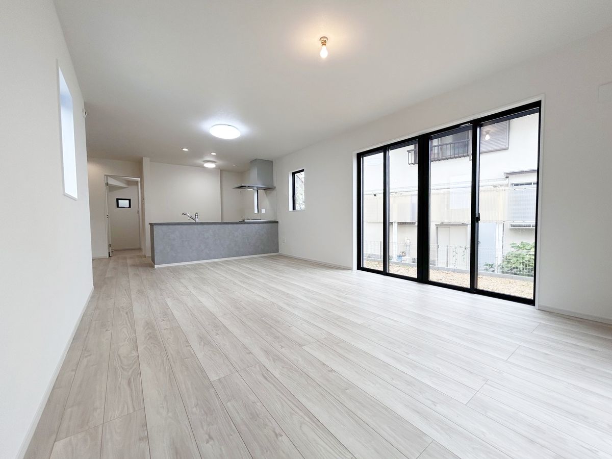 宝塚市御殿山4丁目【戸建】 リビング リビング