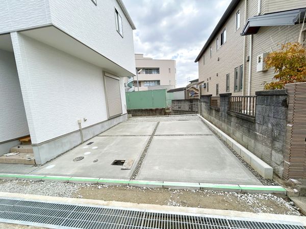 宝塚市小浜4丁目【新築戸建】1号地 駐車場 宝塚市小浜4丁目【新築戸建】1号地 駐車場