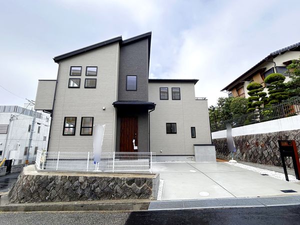宝塚市中山五月台1丁目【新築戸建】1号棟 外観 宝塚市中山五月台1丁目【新築戸建】1号棟 外観