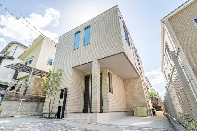 宝塚市御殿山3丁目【戸建】 外観 宝塚市御殿山3丁目【戸建】 外観