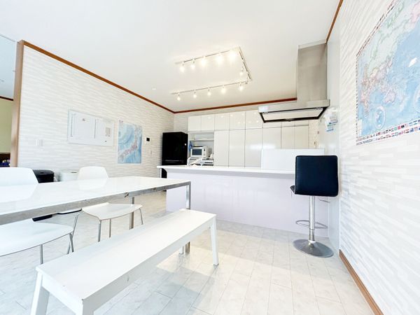 宝塚市中山桜台四丁目【戸建】 リビング 宝塚市中山桜台四丁目【戸建】 リビング