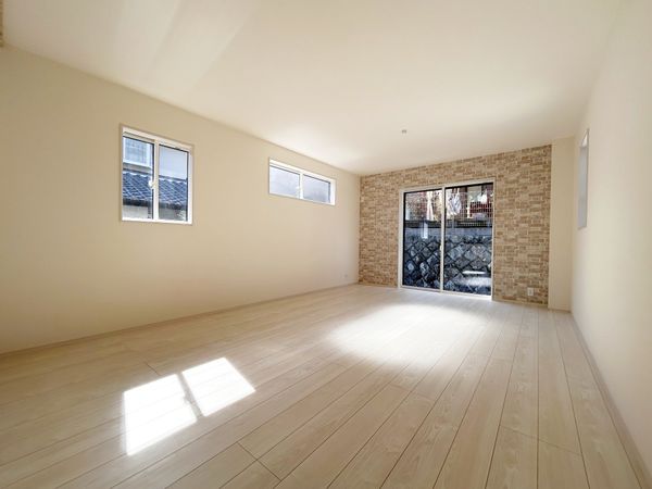 宝塚市逆瀬台5丁目【新築戸建】 リビング 宝塚市逆瀬台5丁目【新築戸建】 リビング