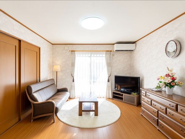 宝塚市安倉中3丁目【戸建】 リビング 宝塚市安倉中3丁目【戸建】 リビング