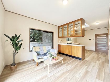 西宮市青葉台2丁目【戸建】 リビング