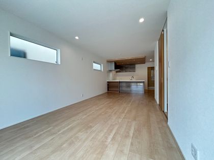 宝塚市高司2丁目【新築戸建】<2号地> リビング