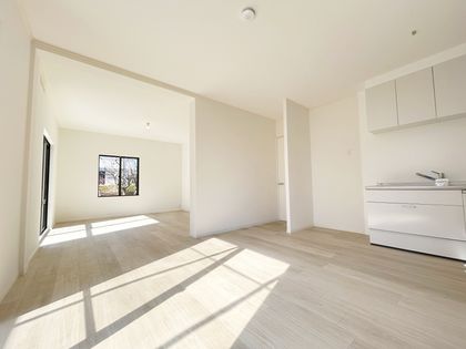 宝塚市売布1丁目【戸建】 リビング