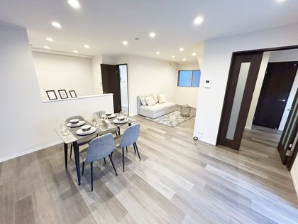 宝塚市高司1丁目【戸建】 リビング