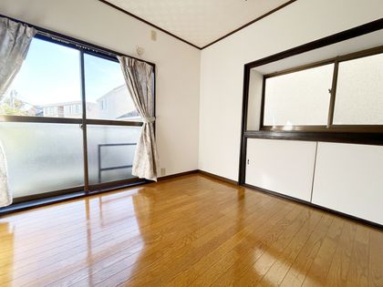 宝塚市川面6丁目【戸建】 室内