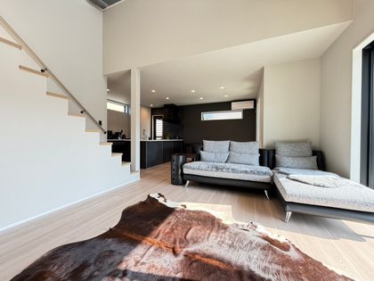 西宮市名塩さくら台1丁目【戸建】 リビング