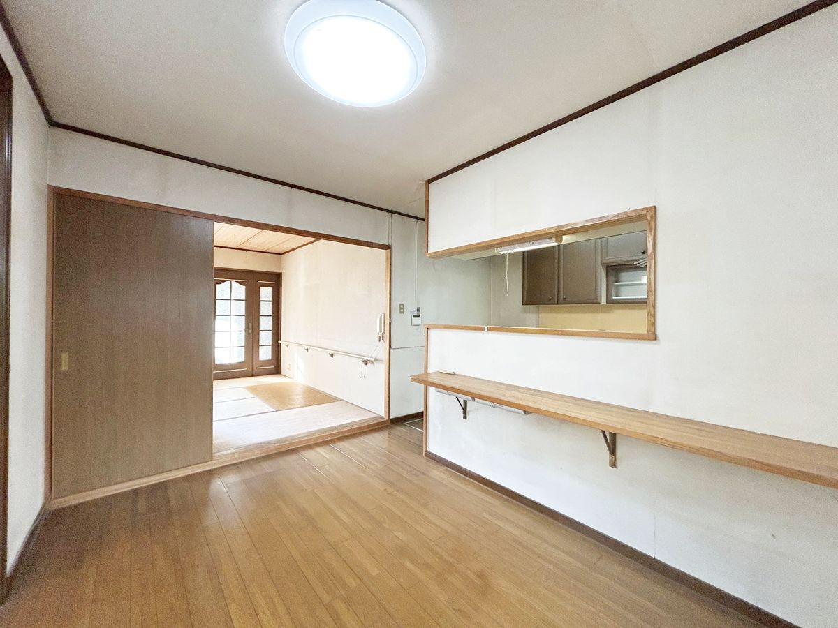 宝塚市売布4丁目【戸建】 リビング リビング