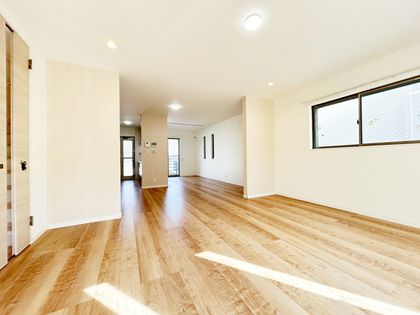 西宮市名塩2丁目【戸建】 リビング