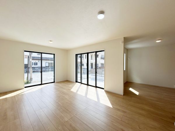 宝塚市福井町【新築戸建】 リビング