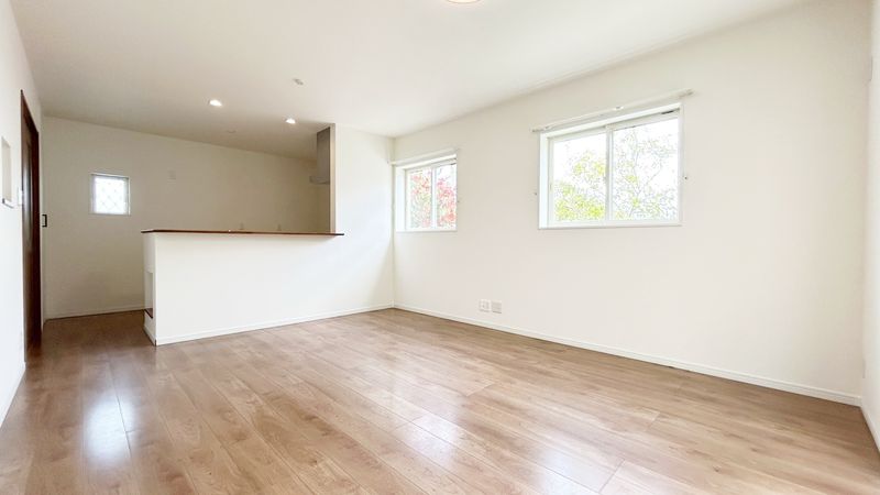 宝塚市野上5丁目【戸建】 リビング