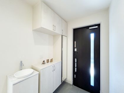 西宮市北六甲台3丁目【新築戸建】 玄関 玄関