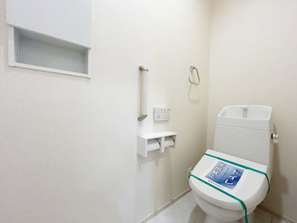 西宮市北六甲台3丁目【新築戸建】 トイレ トイレ