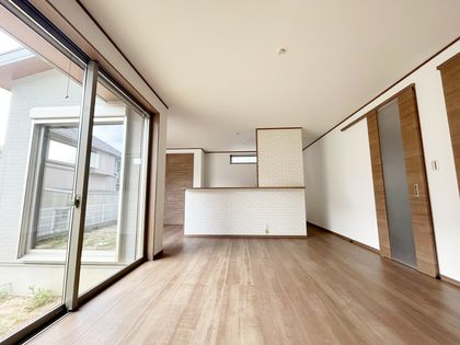 西宮市北六甲台4丁目【新築戸建】 リビング