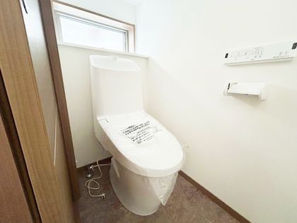 西宮市北六甲台4丁目【新築戸建】 トイレ トイレ