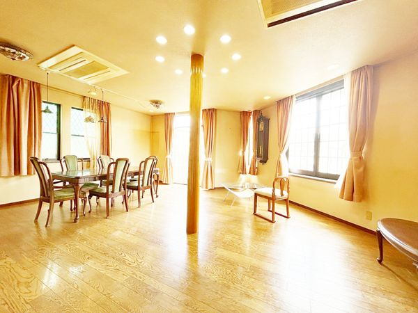 宝塚市御殿山2丁目【戸建】 リビング 宝塚市御殿山2丁目【戸建】 リビング