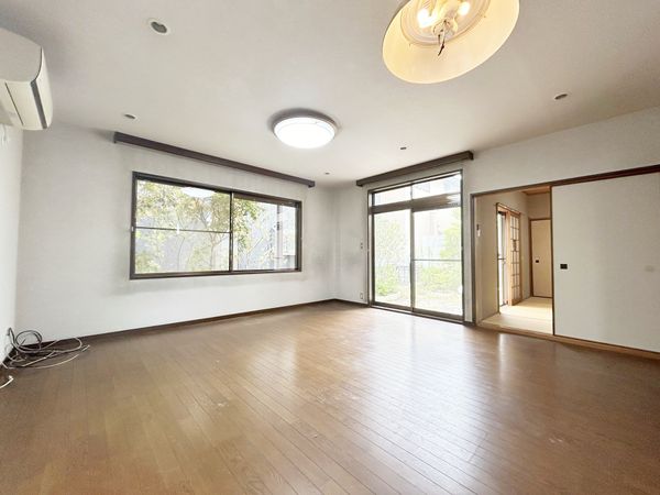 西宮市名塩南台二丁目【戸建】 リビング 西宮市名塩南台二丁目【戸建】 リビング