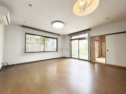 西宮市名塩南台二丁目【戸建】 リビング