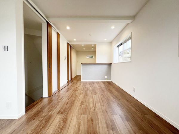 宝塚市安倉西2丁目【新築戸建】 リビング 宝塚市安倉西2丁目【新築戸建】 リビング