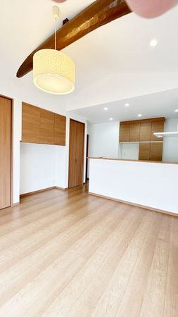 宝塚市南口2丁目【戸建】 リビング