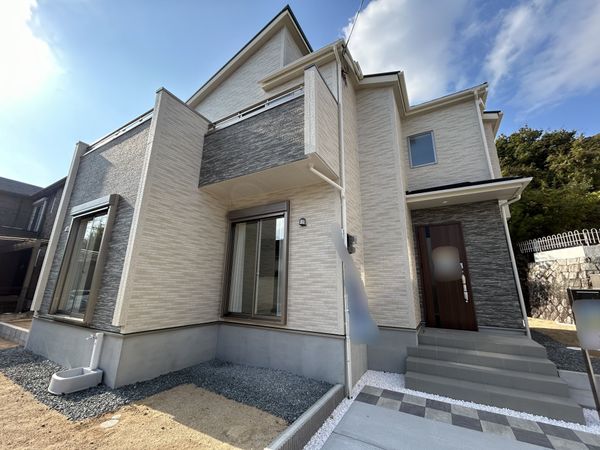 宝塚市中山桜台3丁目【新築戸建】 外観