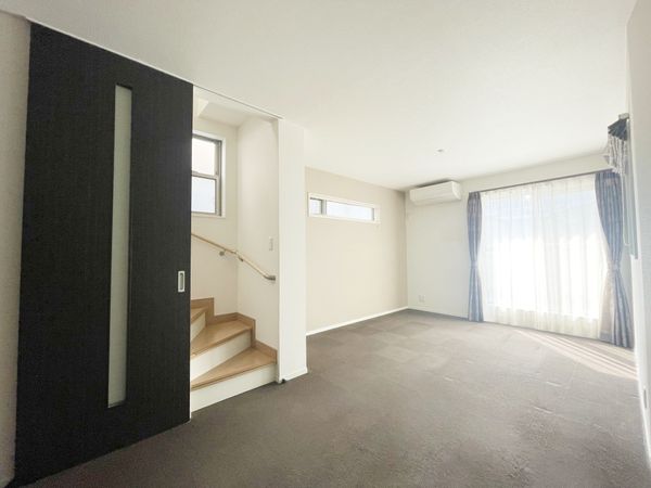 宝塚市仁川北2丁目【戸建】 リビング 宝塚市仁川北2丁目【戸建】 リビング