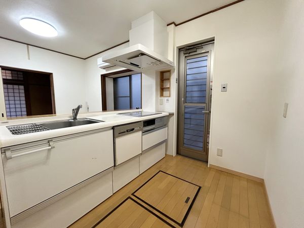 宝塚市中山桜台二丁目【戸建】の物件情報（FXW7WA0F）｜三井の