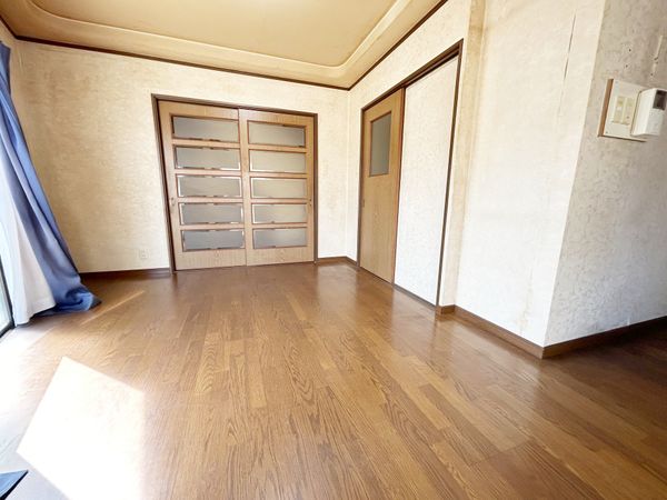 宝塚市安倉中2丁目【戸建】 リビング 宝塚市安倉中2丁目【戸建】 リビング