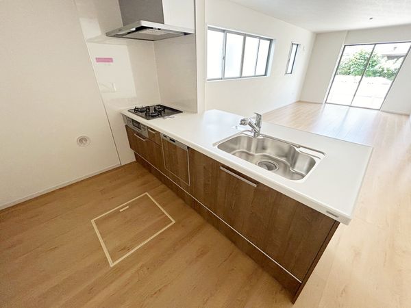 宝塚市福井町【新築戸建】4号地 キッチン 宝塚市福井町【新築戸建】4号地 キッチン
