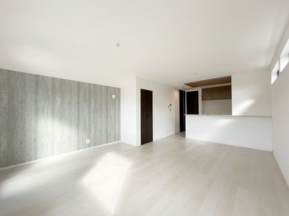 宝塚市山本野里2丁目 新築戸建 リビング