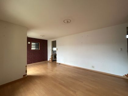 宝塚市中筋3丁目【戸建】 リビング