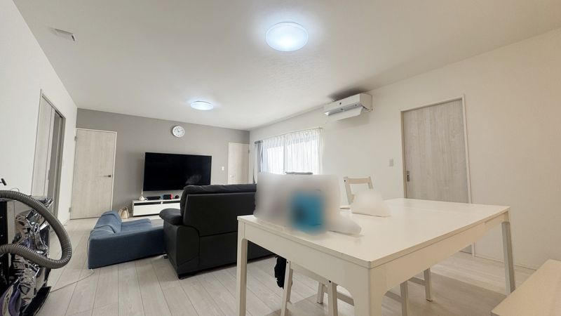 西宮市名塩さくら台1丁目【戸建】 リビング