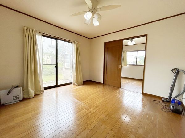 神戸市北区道場町生野【戸建】 リビング