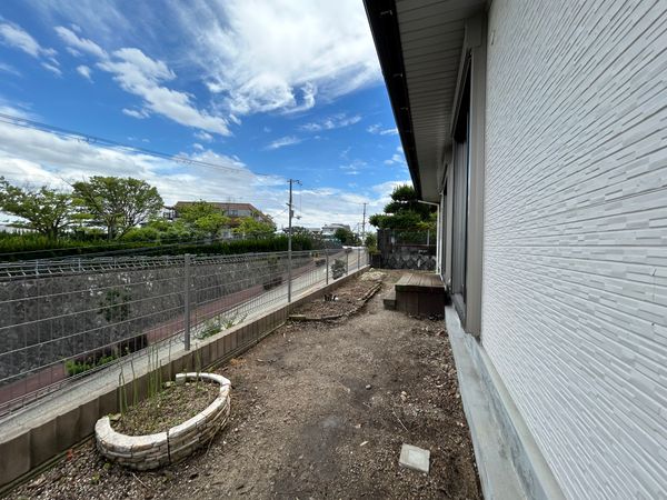 宝塚市逆瀬台6丁目【戸建】 庭 宝塚市逆瀬台6丁目【戸建】 庭