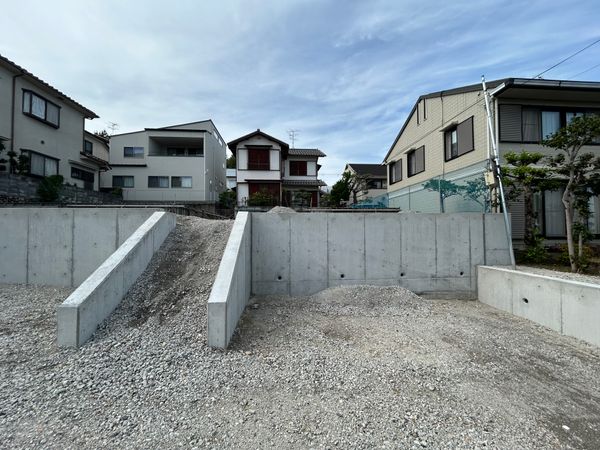 宝塚市宝梅2丁目【新築戸建2号地】 外観