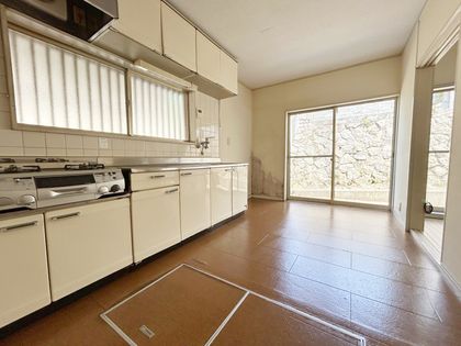 宝塚市長寿ガ丘【戸建】 キッチン