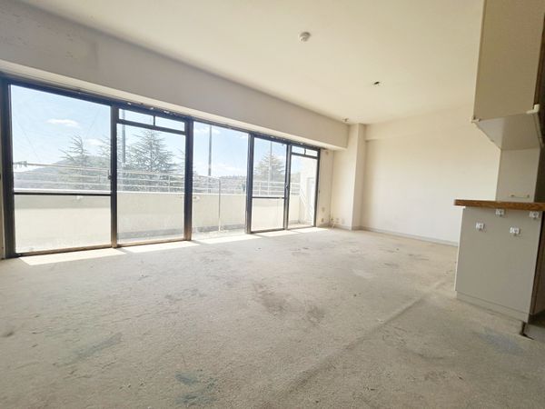 阪急逆瀬台アヴェルデ弐番館 リビング