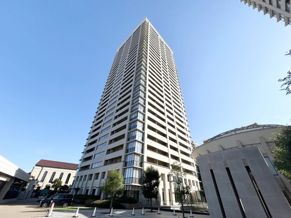 ジオタワー宝塚 EAST 外観 ジオタワー宝塚 EAST 外観