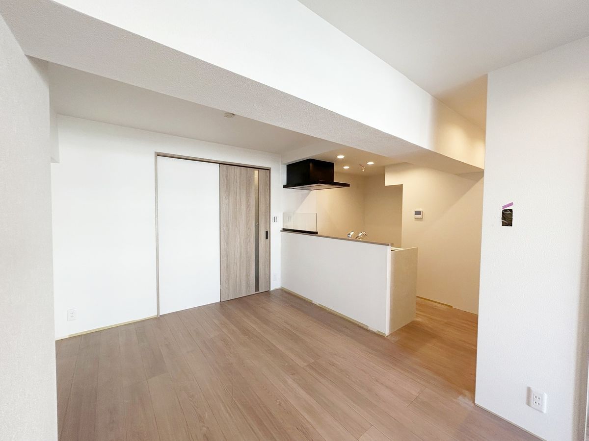 シティー逆瀬川 リビング リビング