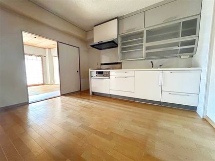 ベルメゾン仁川 リビング