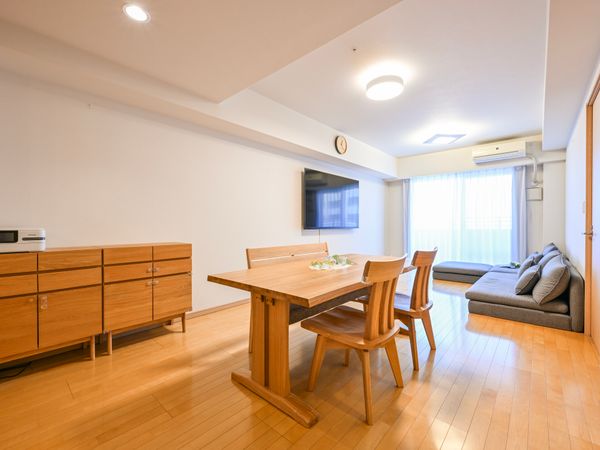 ジオタワー宝塚 WEST リビング ジオタワー宝塚 WEST リビング