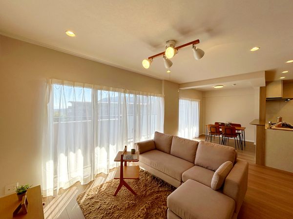 西宮名塩ウインディヒルズ Ⅰ番館 リビング