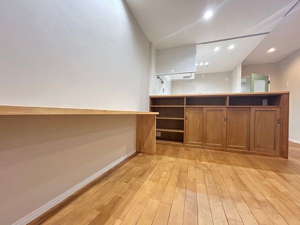 サンリーノ逆瀬川野上 北棟 リビング