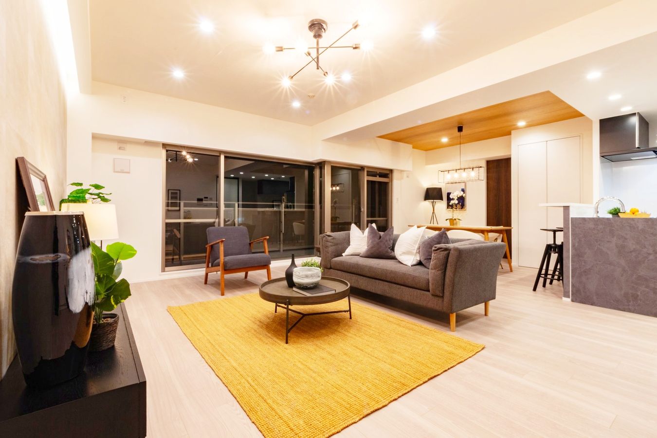 リーデンススクエア宝塚リバージュ リビング リビング