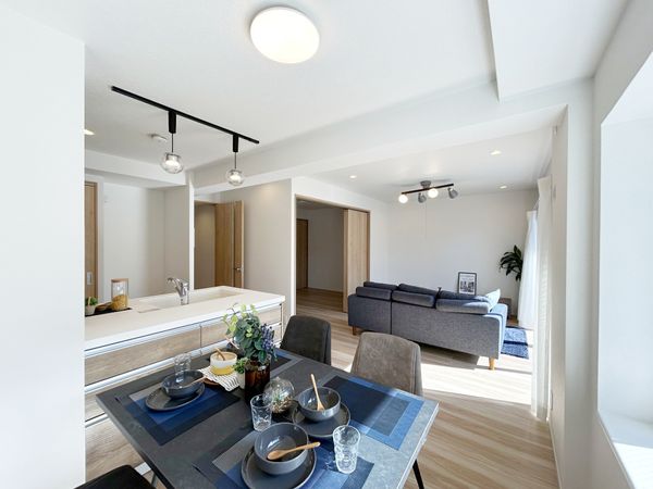 メロディーハイム仁川ガーデンズ リビング