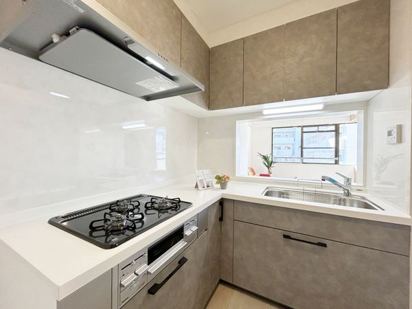 フォルム逆瀬川 キッチン